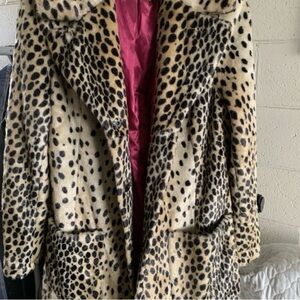 Guess Leopard Print Faux Fur Jacket size Medium